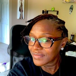 Meet your Posher, Tessie